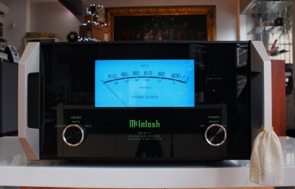 McIntosh MC611 Power Amplifiers PAIR - Image 3