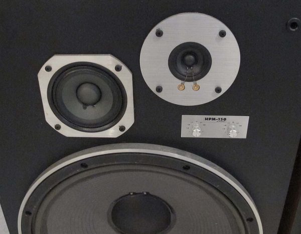 Pioneer HPM-150 Vintage Speakers - Image 8