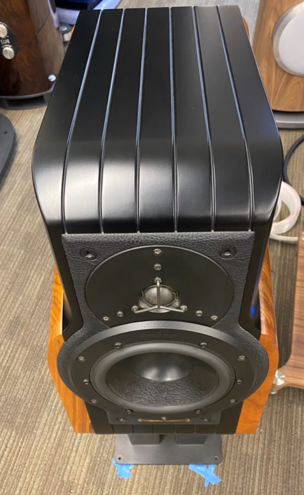 Sonus Faber Extrema – Iconic Stand-Mounted Audiophile Speakers - Image 4